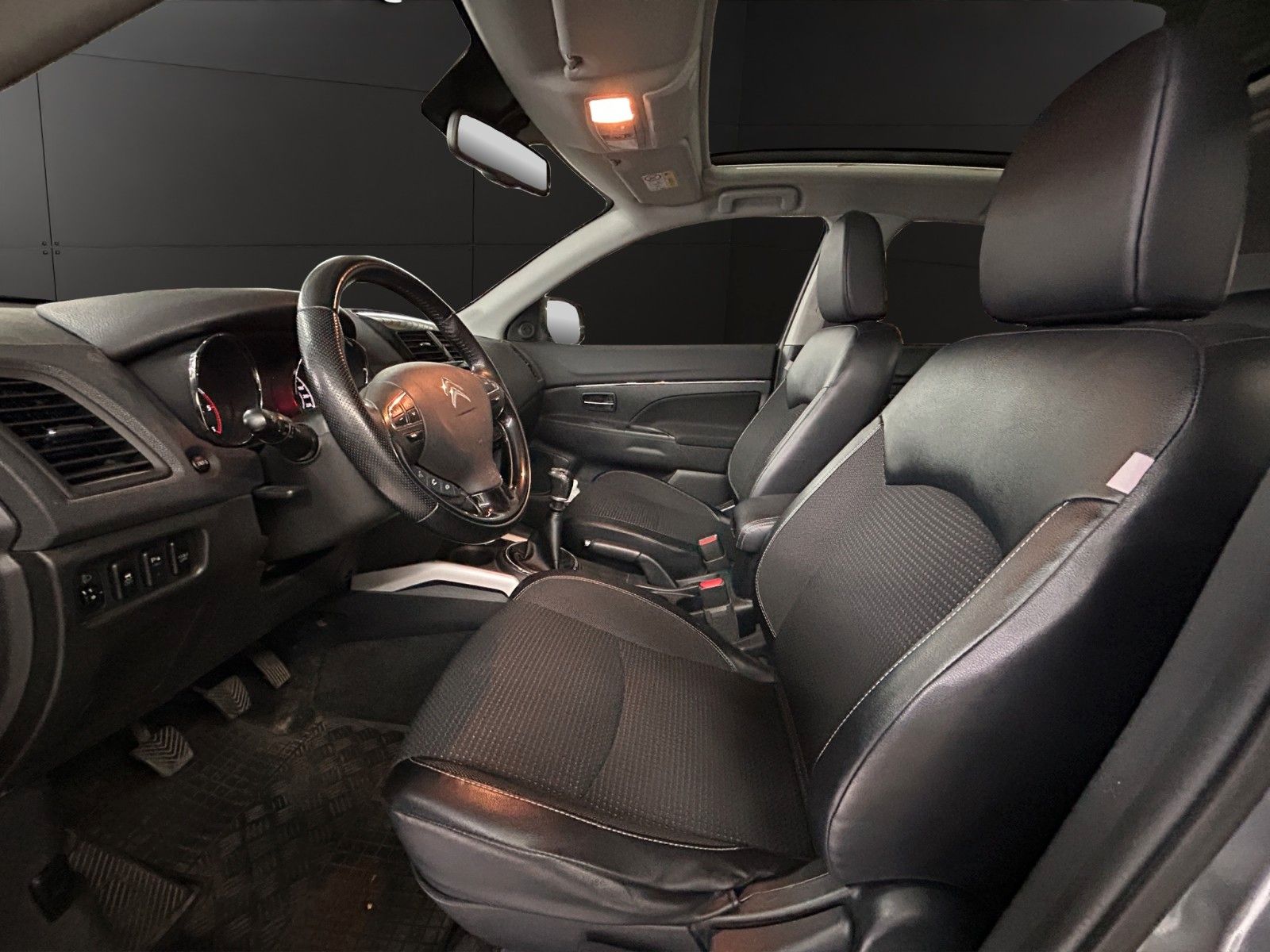 Fahrzeugabbildung Citroën C4 Aircross 2WD/TÜV Neu/Scheckheftgepflegt/Klima