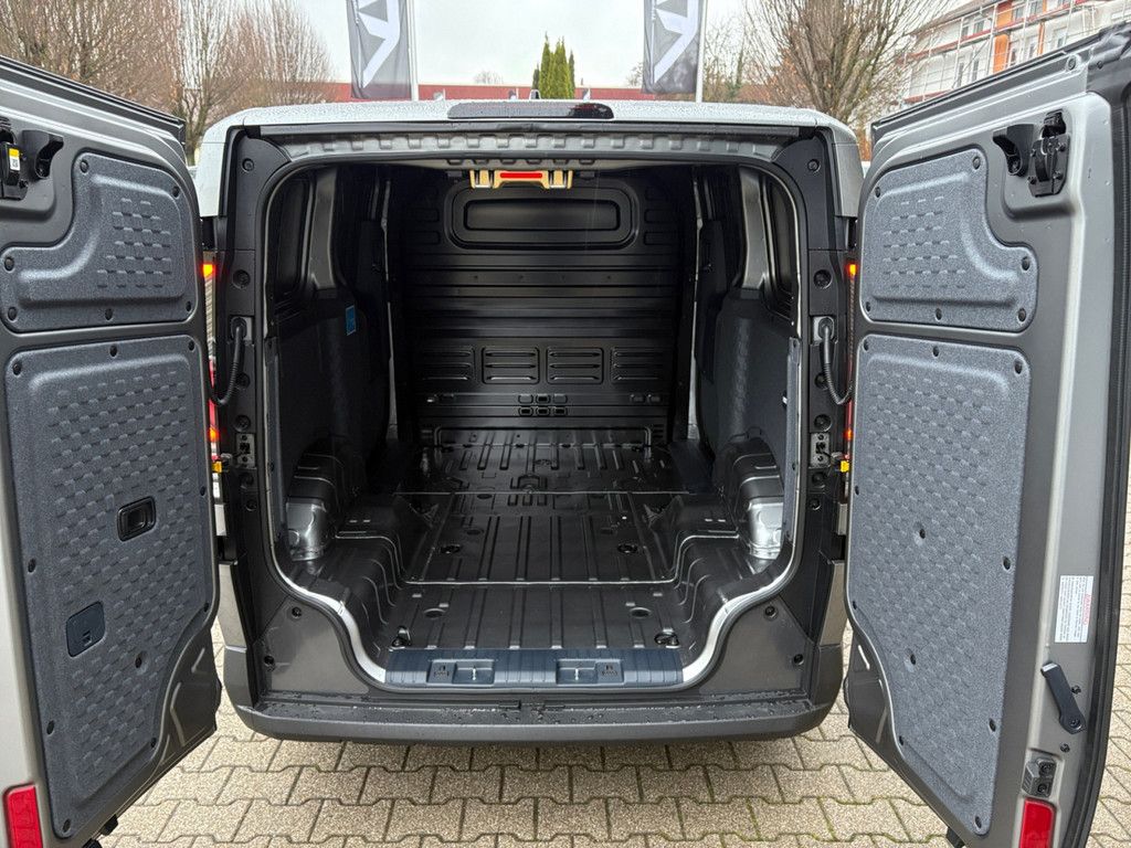 Fahrzeugabbildung Kia PV5 CARGO L2H1 4T ELITE 71.2 W ALLWETTER WÄRMEP