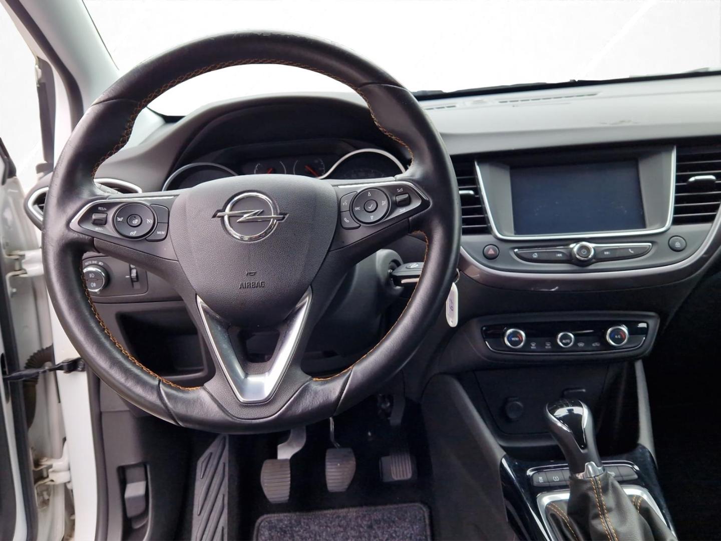 Opel Crossland X 1.2 Turbo Innovation AHK PDC SHZ Kam