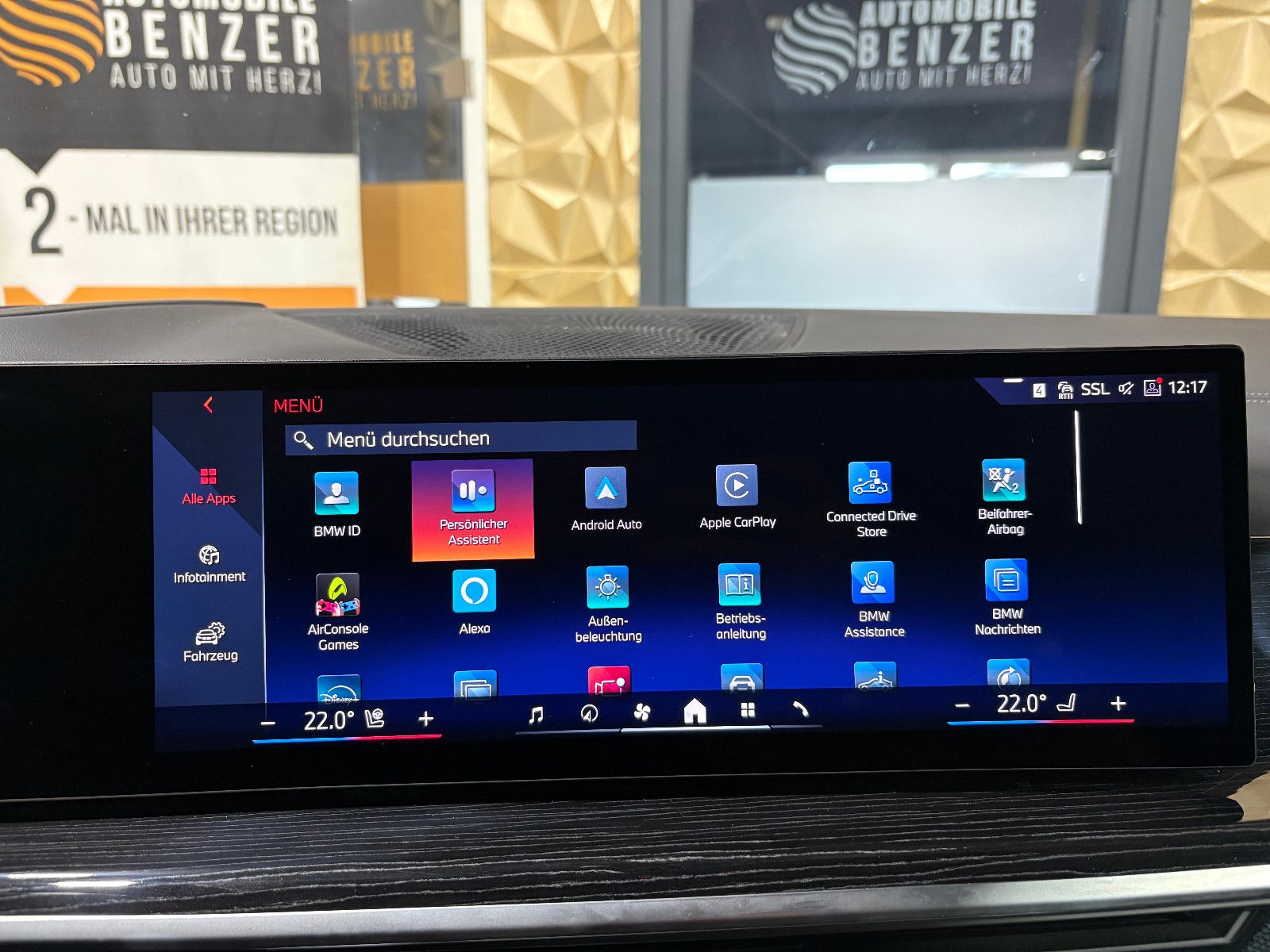 Fahrzeugabbildung BMW X5 30 d xDrive M Sport/HEAD-UP/360°/SOUND/AMBIEN