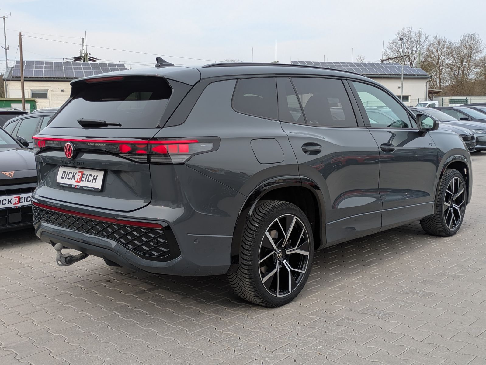 Изображение автомобиля Volkswagen Tayron 2.0 TDI 4M R-Line BLACK*7Si*MATRIX*PANO