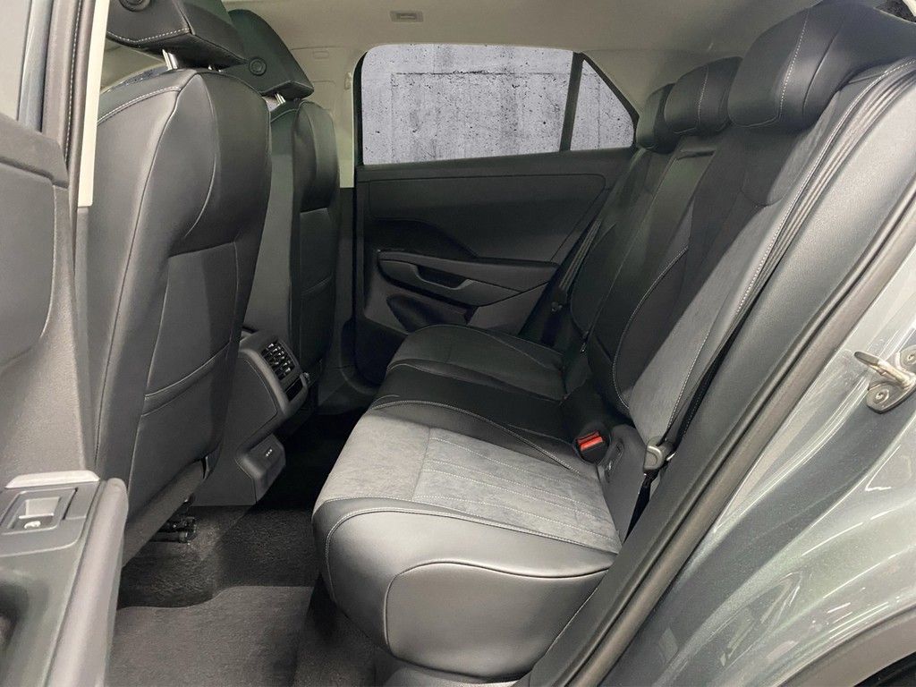 Volkswagen T-Roc - Bild 11