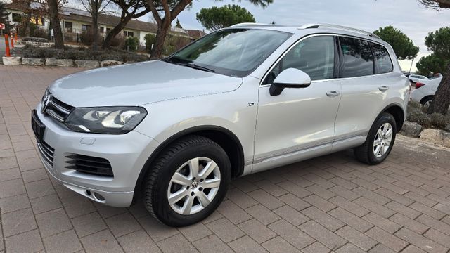 Volkswagen Touareg V6 TDI LED 360° LEDER AHK PANO R-LINE