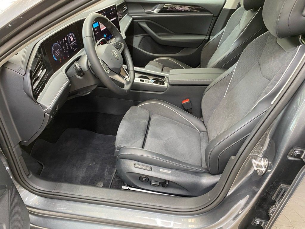 Volkswagen Passat Variant 2.0 TDI DSG Business AHK IQ.LIGHT foto 5