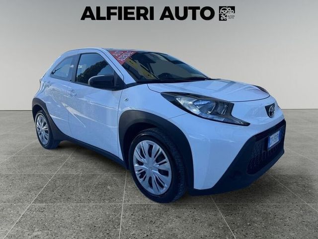 Другие Toyota Aygo X 1.0 VVT-i Benzina 72cv Active MT5