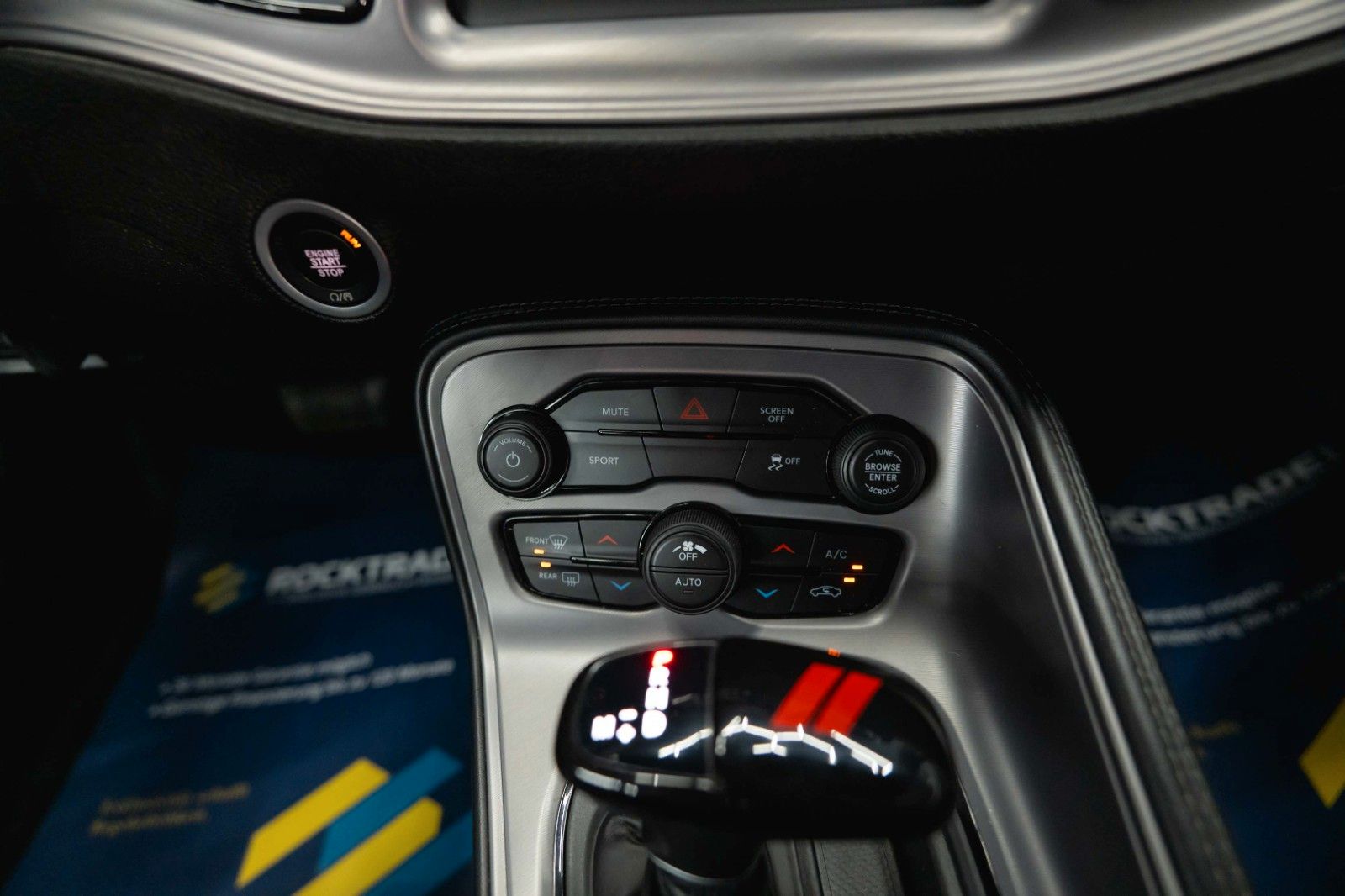 Fahrzeugabbildung Dodge Challenger 3.6 V6 GT SRT Styling LAST CALL 19%
