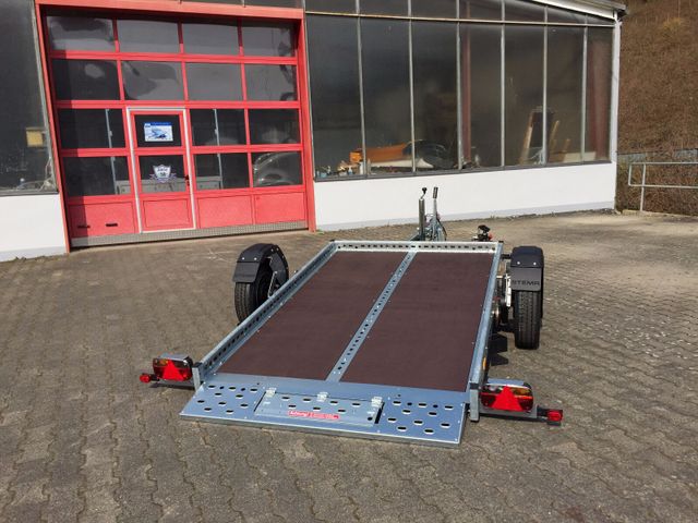 Stema WOM XT Absenkanhänger - Ideal für 2 Motorräder!