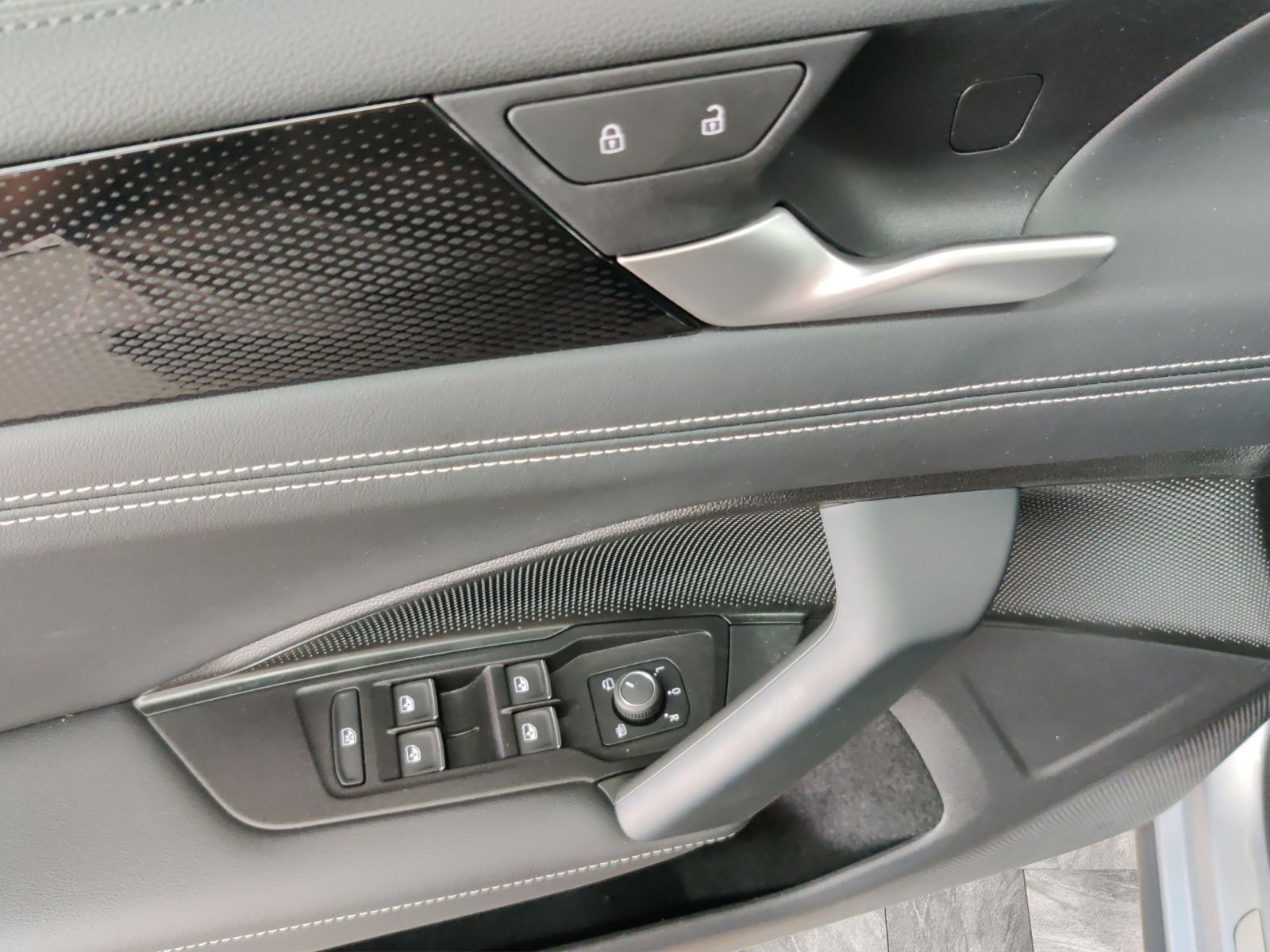 Volkswagen Tiguan - Bild 10