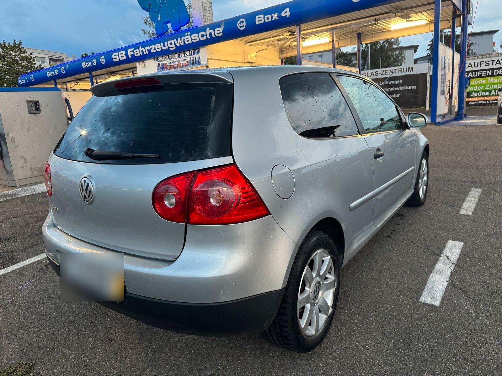 Volkswagen Golf 2005 — photo 6