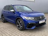 Volkswagen Tiguan R 4M/AKRAPOVIC AGA/AHK/R-KAM/VIRTUAL/IQ - : Blau, mit Apple Carplay, Geländewagen