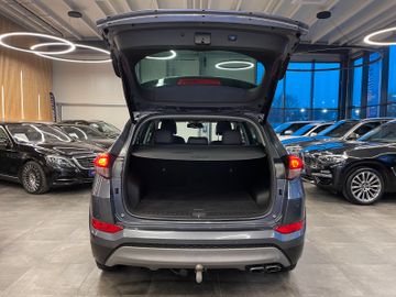 Hyundai Tucson Premium 4WD *AHK*KAMERA*NAVI*PANO*LEDER*