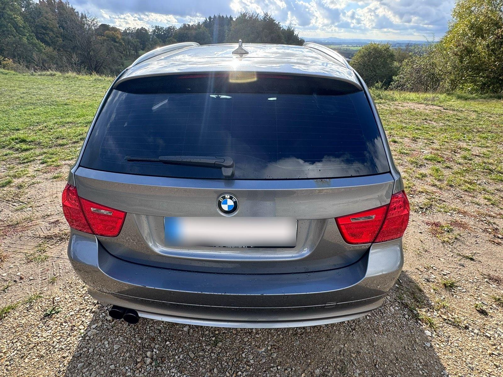 BMW 320 2011 — двигун 184 HP (135kW)
