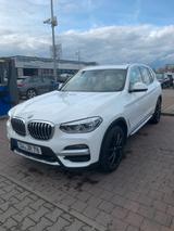 BMW X3 xDrive20d xLine Pano AHK HUD DA+ 19" TÜV 