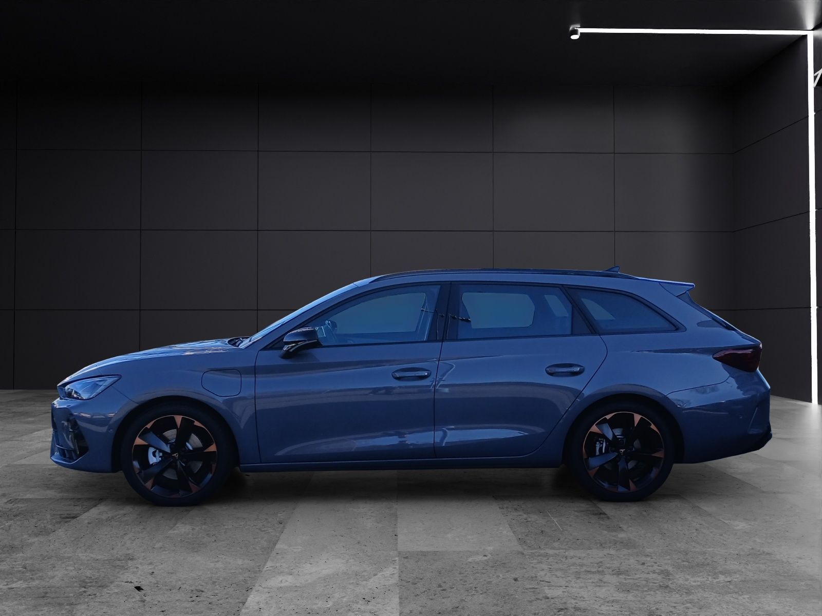 Fahrzeugabbildung CUPRA Leon Sportstourer 1.5 e-Hybrid AHK EdgeP.Navi