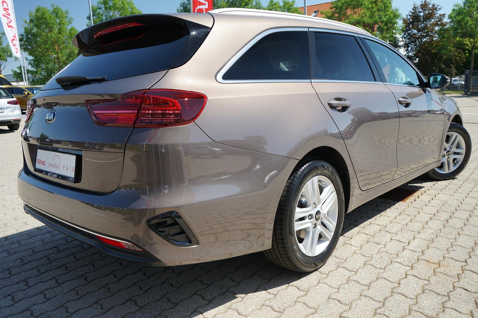Kia Ceed SW 1.4 T-GDI Vision Sitzheizung Klimaaut.