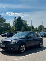 Mazda 3. 1.6 - Mazda CX-7 Kombi Gebrauchtwagen