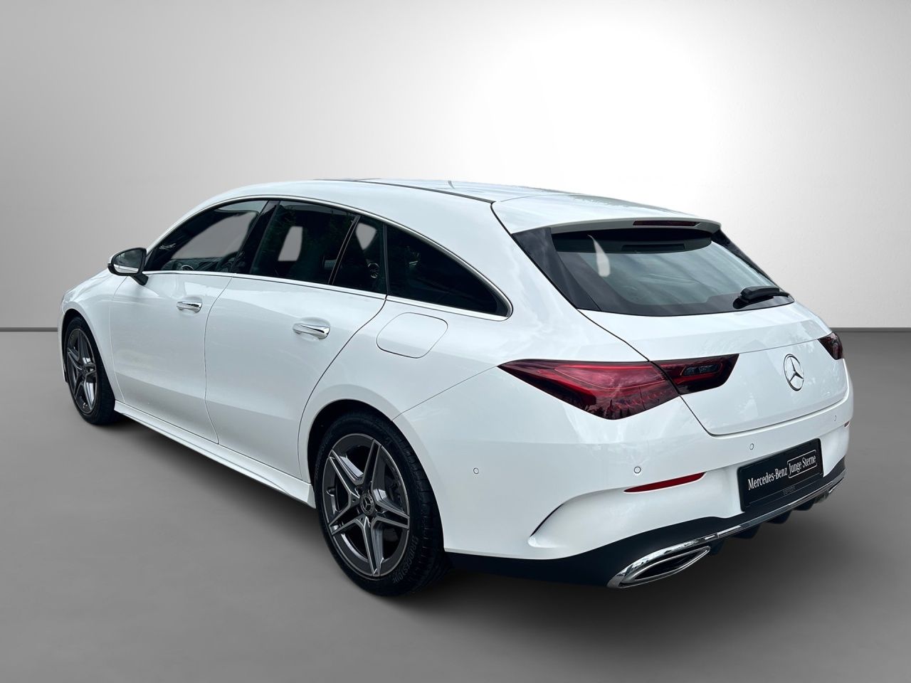 Mercedes-Benz CLA 220 d SB AMG Pano AHK Memory Ambiente Kamera foto 5