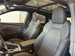 AUDI Q5 TDI Sportback 220kW PANO/CARBON/VOLL!!!! AUDI Q5 TDI Sportback 220kW PANO/CARBON/VOLL!!!!