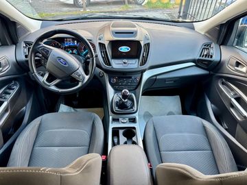 Ford Kuga - 9