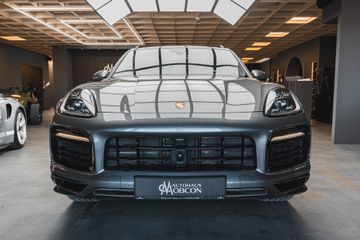 Porsche Cayenne - 2