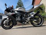 Yamaha YZF-R1 RN09 - Offers matching your search criteria
