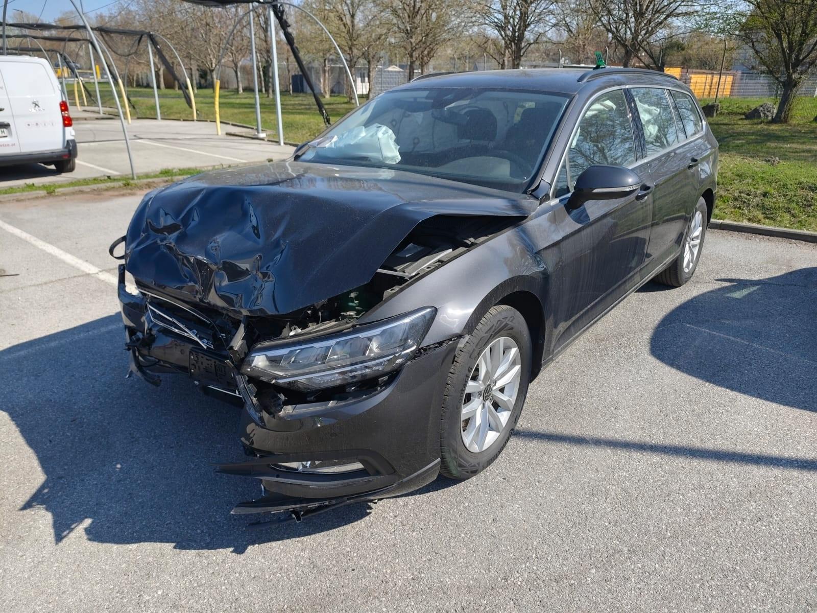 Volkswagen Passat Variant 2.0 TDI SCR DSG Business Variant