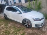Volkswagen Golf 7 GTI BMT Motor neu TÜV neu - Volkswagen Golf: Motor