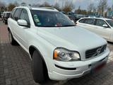 Volvo VOLVO XC90 Frontantrieb 162PS - Volvo XC90 aus 2013: Geländewagen