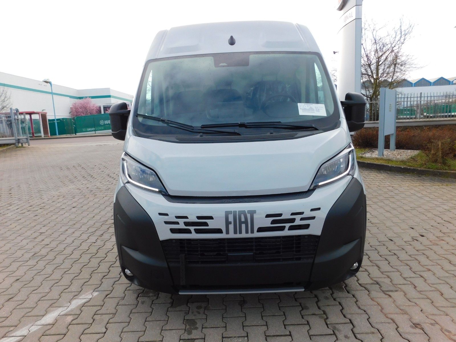Fahrzeugabbildung Fiat Ducato H2 KaWa 35 L3H2 140 Autom/Full-LED