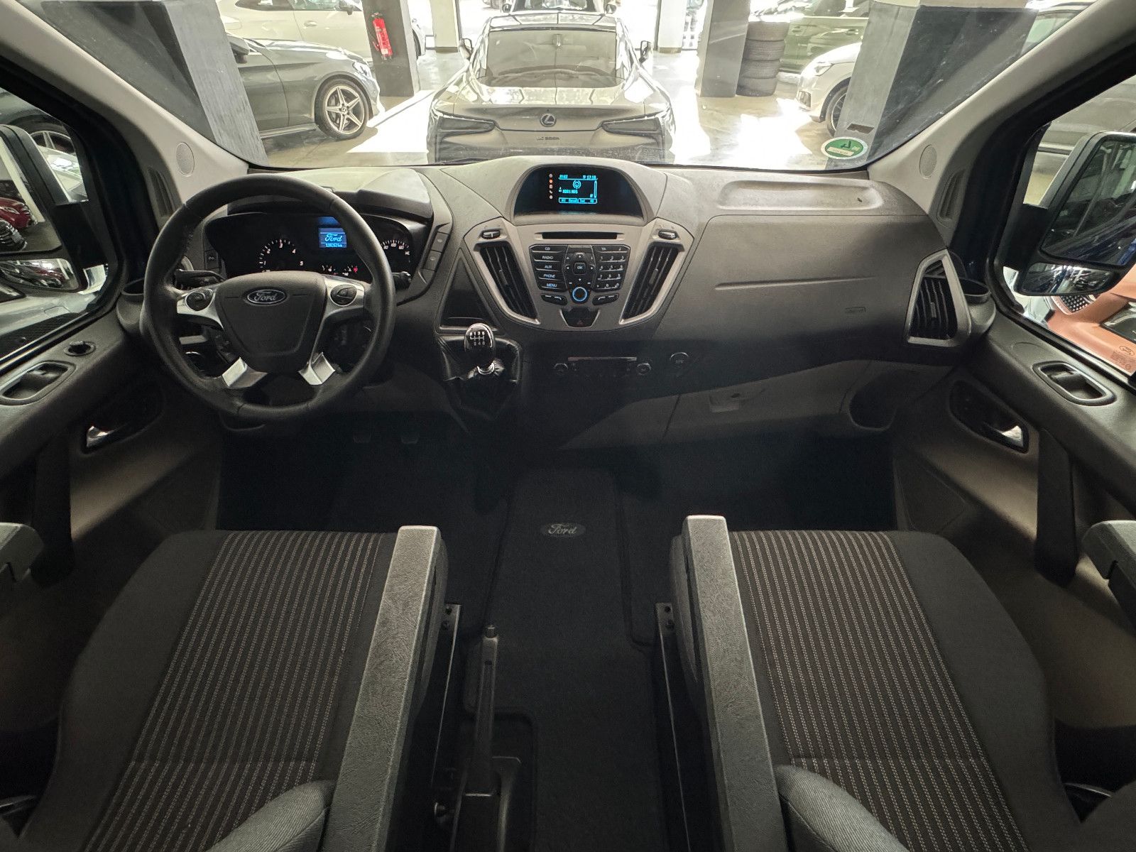 Fahrzeugabbildung Westfalia WESTFALIA BUSINESS EDITION EUROLINE FORD 7SITZER