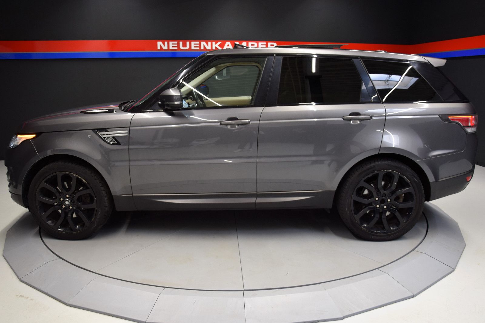 Fahrzeugabbildung Land Rover Range Rover Sport S Pano Leder LED Tempomat