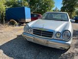 Mercedes-Benz E 280 4MATIC Klimaanlage  - gebrauchte Mercedes-Benz E 280 aus dem Jahr 1997