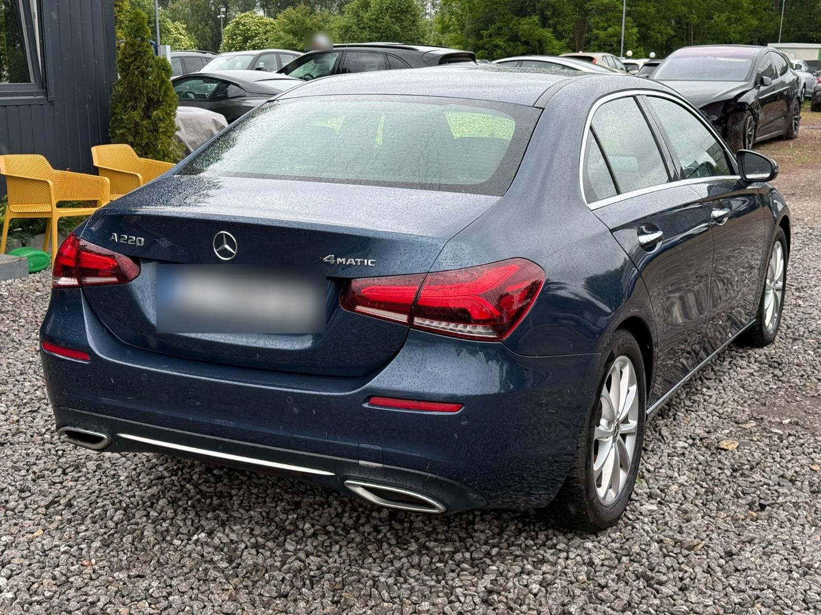 Mercedes-Benz A 220 4MATIC DCT Leder VirtualCockpit