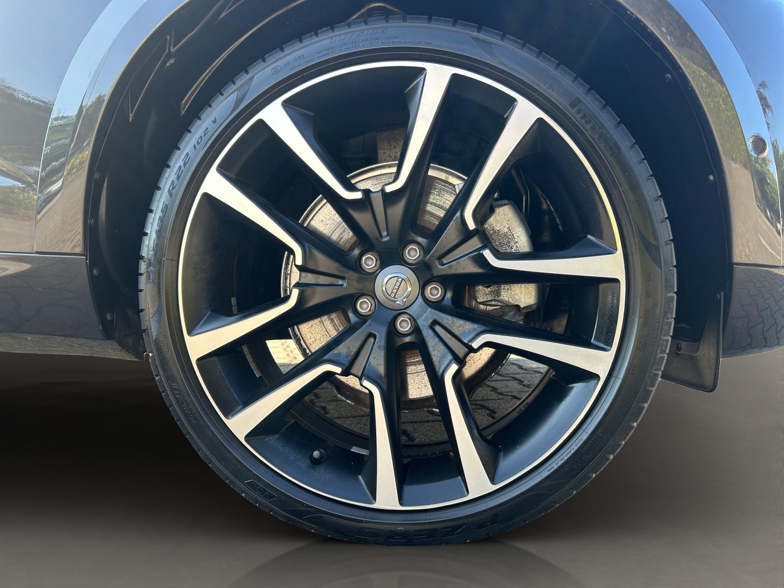 Volvo XC60 T8 AWD Ultimate Bright 22LM PANO NAVI LED