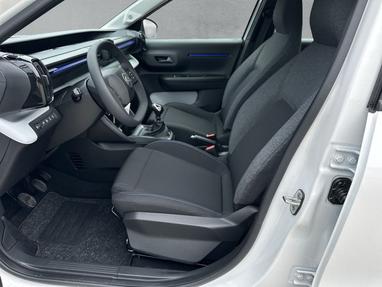 Fahrzeugabbildung Citroën C3 Turbo 100 YOU