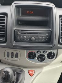 Renault Trafic - 12
