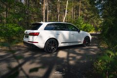 AUDI Q7 50 TDI competition plus*AHK*HU*B&O*PANO*VOLL AUDI Q7 50 TDI competition plus*AHK*HU*B&O*PANO*VOLL