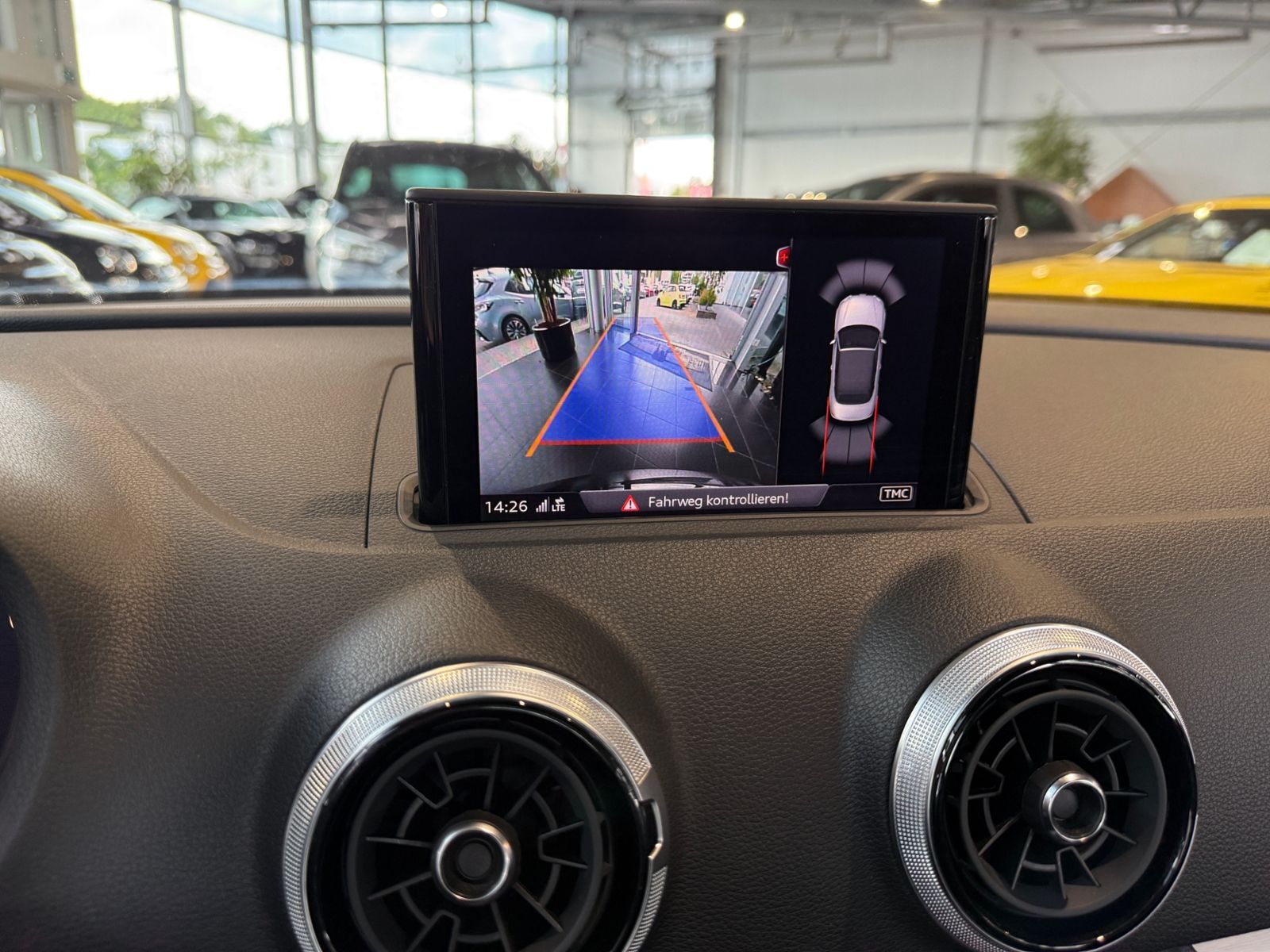 Fahrzeugabbildung Audi A3 Cabriolet 35 TFSI S-Line Competition LED  NAV