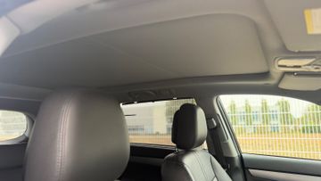 KIA Sorento - 12