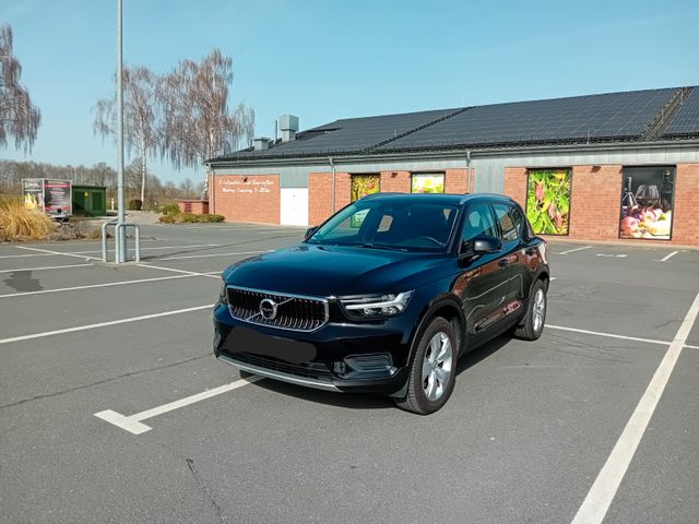 VOLVO XC 40