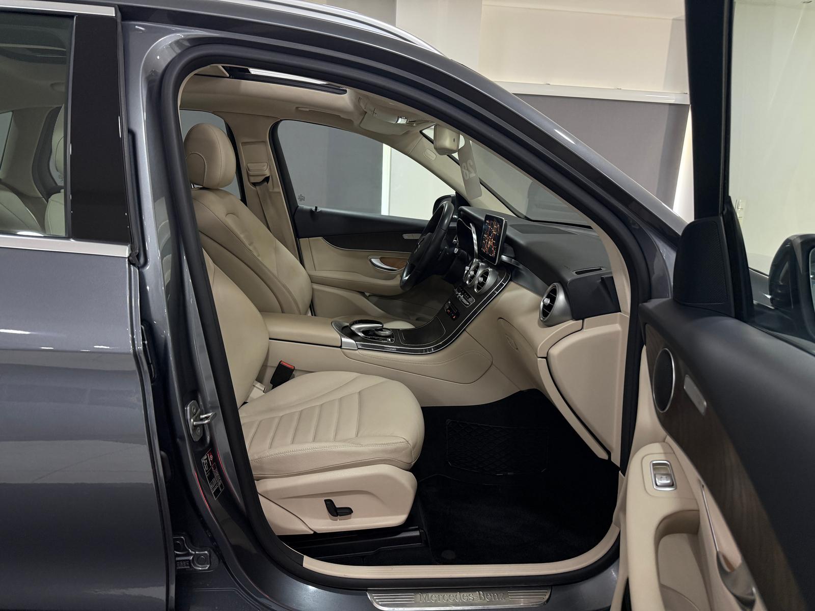Mercedes-Benz GLC 250 4M 9G LUXURY*LEDER-BEIGE*PANO*360*DISTR*