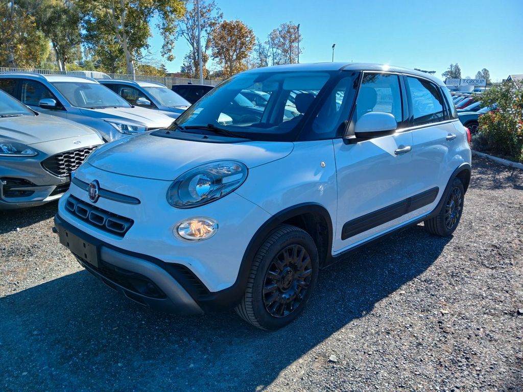 Image of Fiat 500L Cross