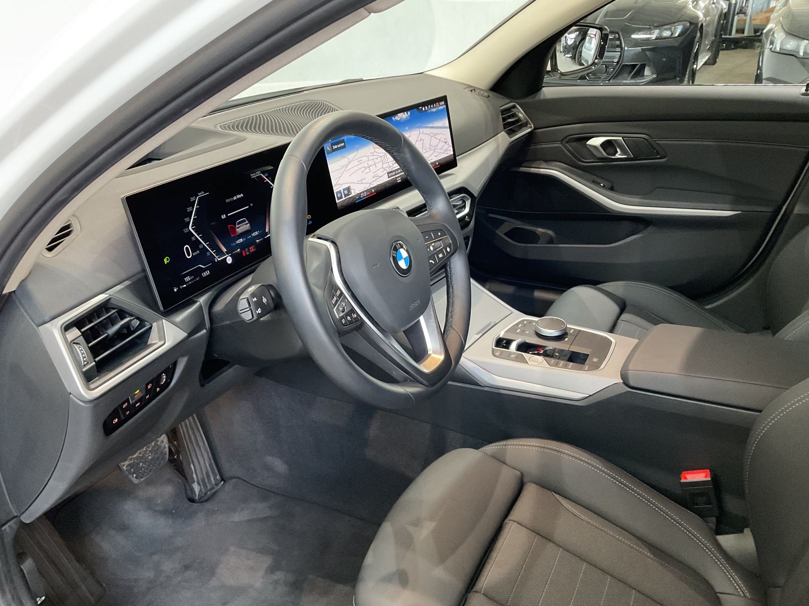 Fahrzeugabbildung BMW 320d xDrive Komfortzugang, Sitzheizung