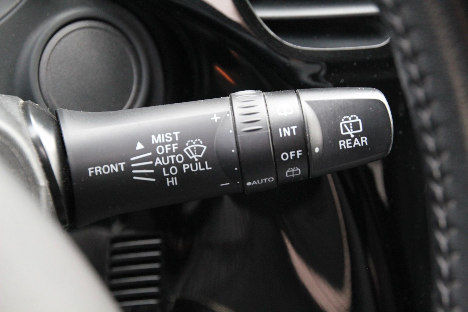 Fahrzeugabbildung Mitsubishi Outlander SUV-Star 2WD