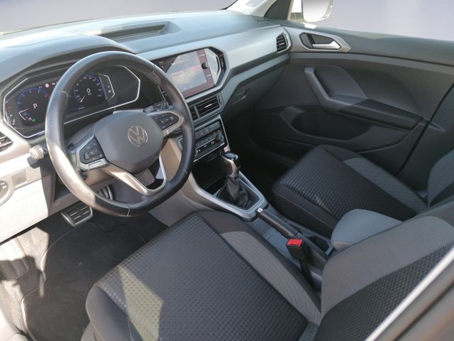 T-Cross 1.0 TSI DSG Active R Line NAVI+LED+ACC
