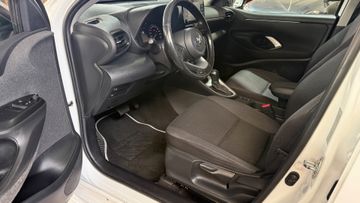 Toyota Yaris - 7