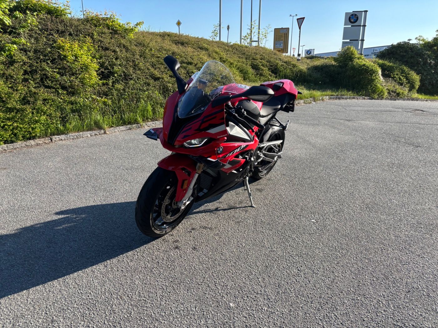 Fahrzeugabbildung BMW S 1000 RR Race- und Dynamikpaket