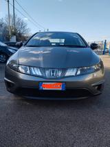 Honda Civic 1.4 i-DSi 5p. Elegance LE - Honda Civic: 4d