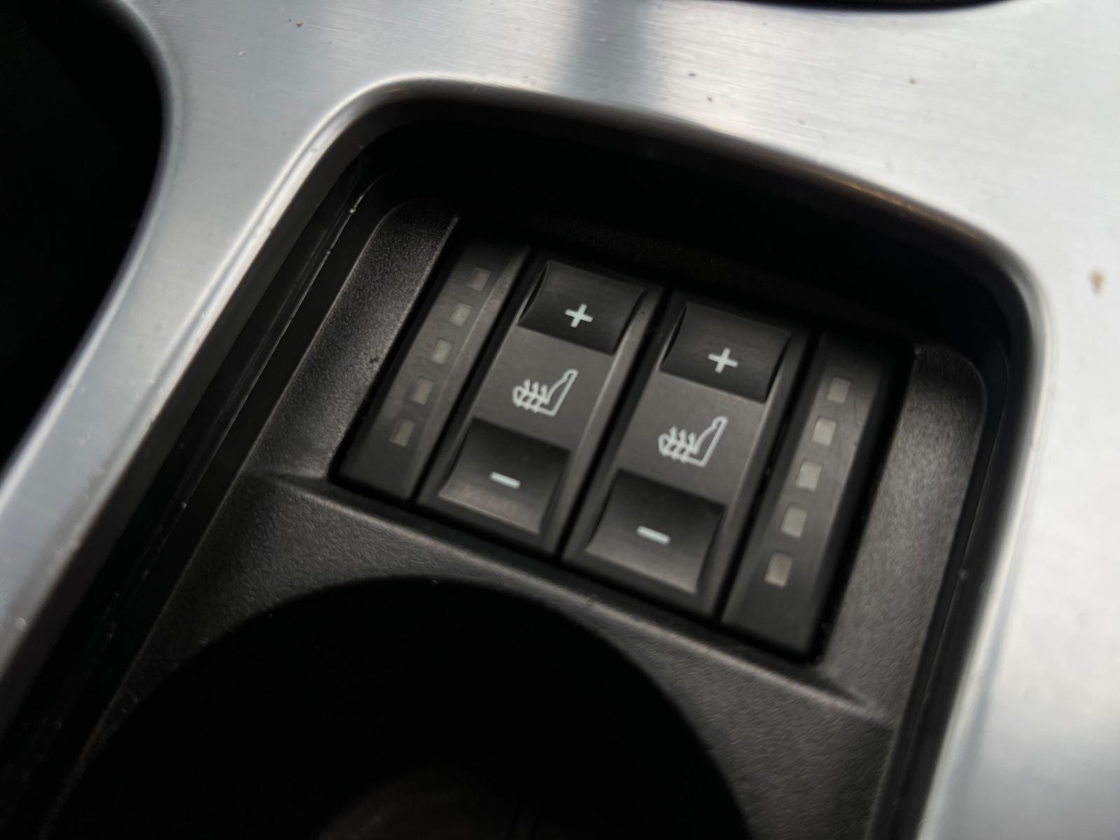 Ford Mondeo 2012 — photo 10