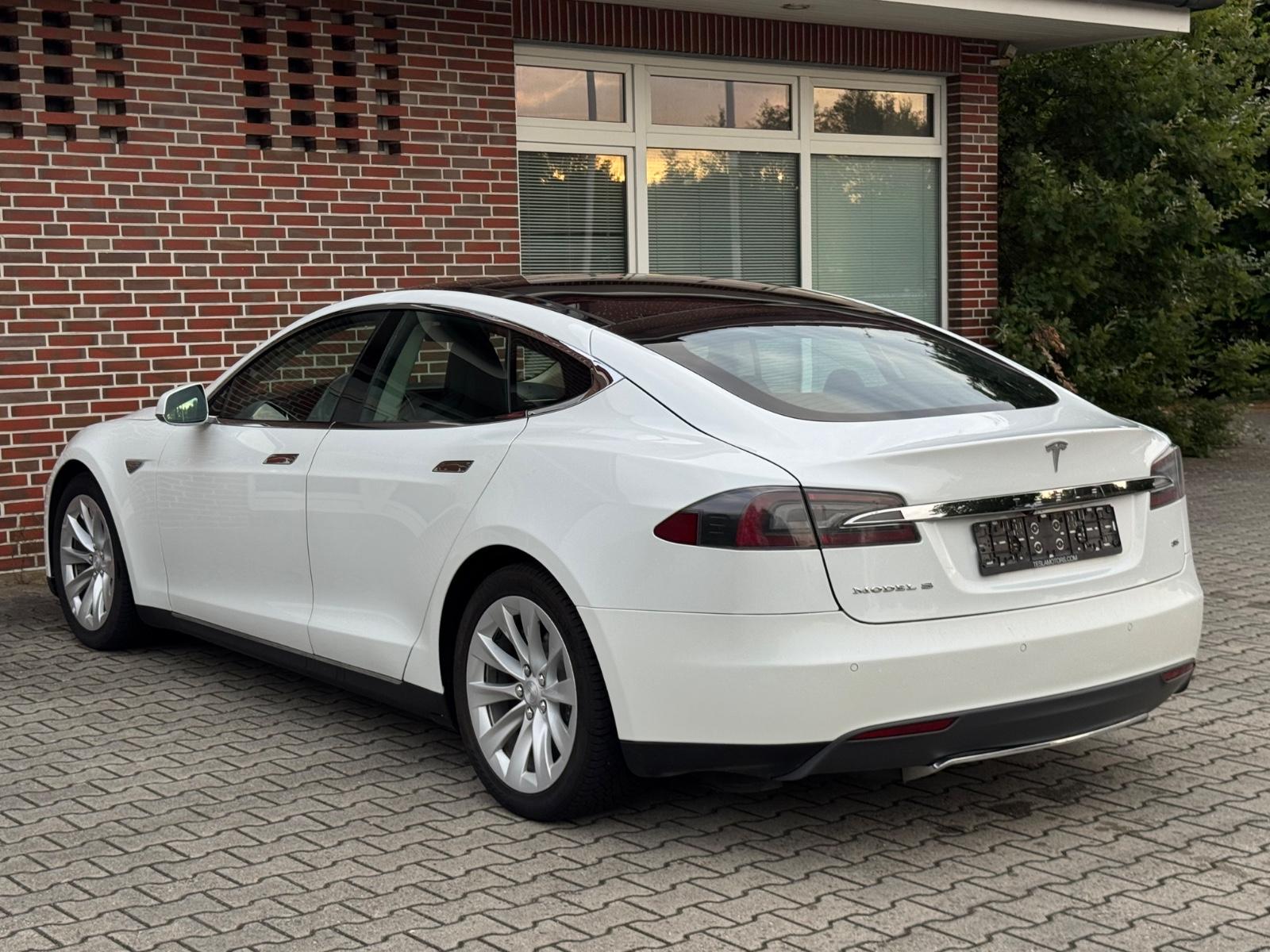 Tesla Model S 85 306ch - Supercharge Gratuite - Soh 94% - CCS - Jantes 19" - Led